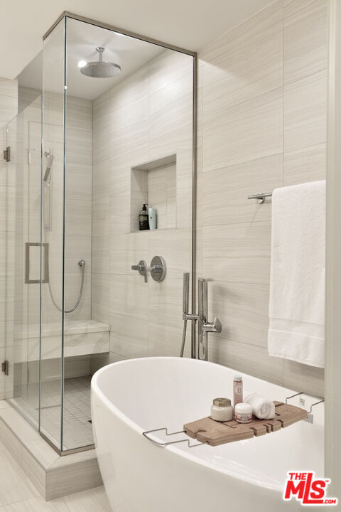 Photo - 23908 De Ville Way Unit B