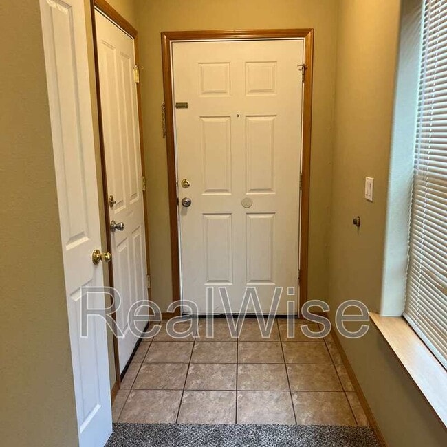 Photo - 2885 SW Indian Cir