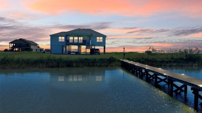 Photo - 747 Waypoint Dr