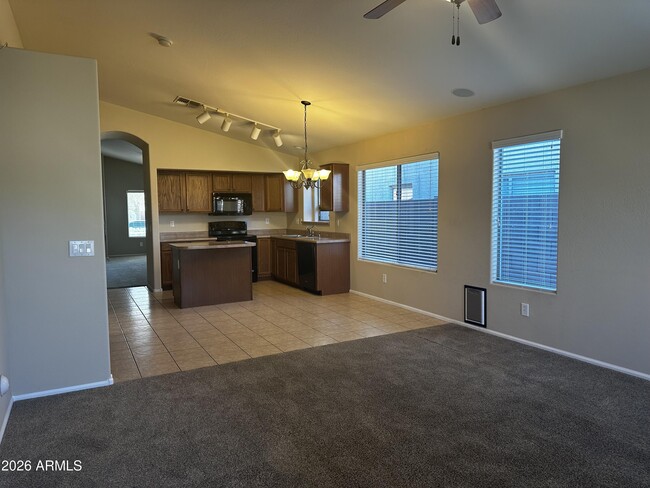 Photo - 1618 E Angeline Ave