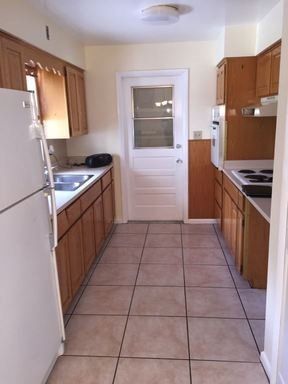 Photo - 917 S Alder Ave