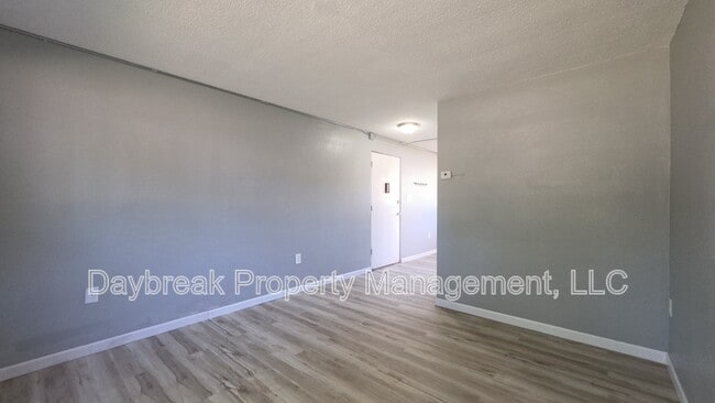 Photo - 32 10th Ave N Unit 6