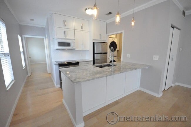 Photo - 27 Buttles Ave Unit #27