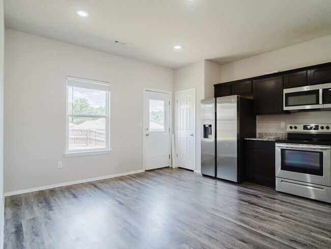Photo - 6903 SW Whitmarsh Rd