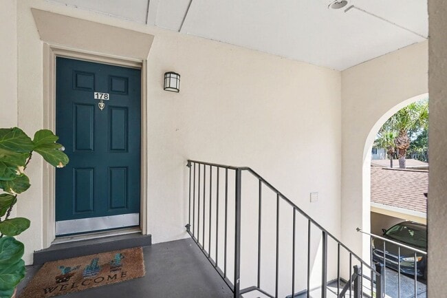 Photo - 10346 Carrollwood Ln Unidad 178