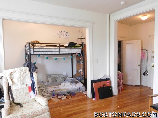 Photo - 1334 Commonwealth Ave Unidad 21