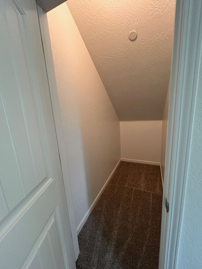 Photo - Beautiful Brand-New House for rent in Visa...