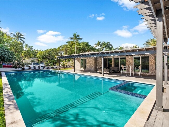 Photo - 201 Golden Beach Dr