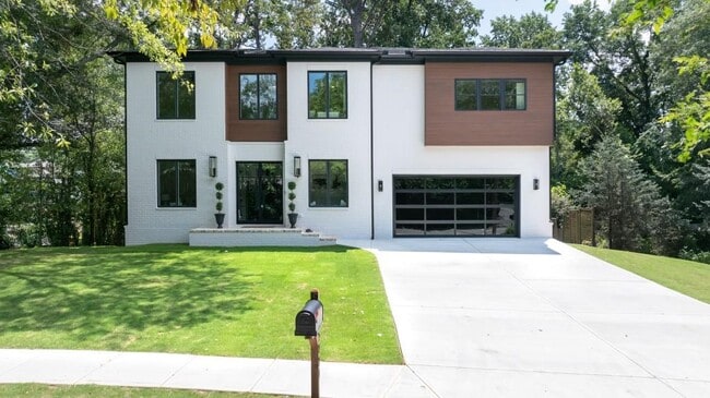 Building Photo - 2771 Guthrie St