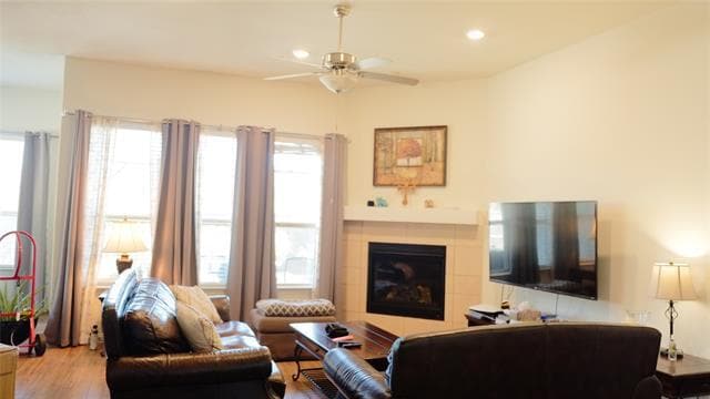 Photo - 1907 Edgecreek Path