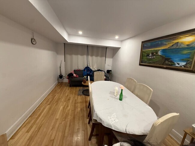 Photo - 4930 Edouard Montpetit Blvd Unit 15