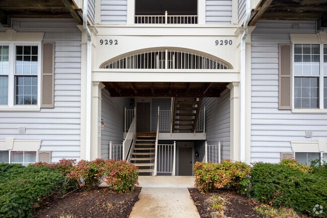 Entrance - Gunston Corner Condominiums