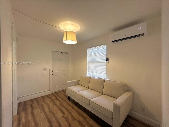 Photo - 407 NW 11th Ave Unit 407