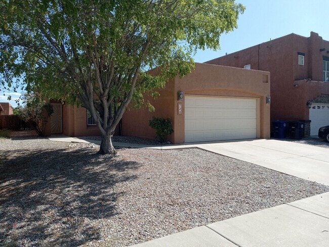 Building Photo - **3 Bedroom 2 Bathroom in Southwest ABQ!! ** AVAILABLE NOW **