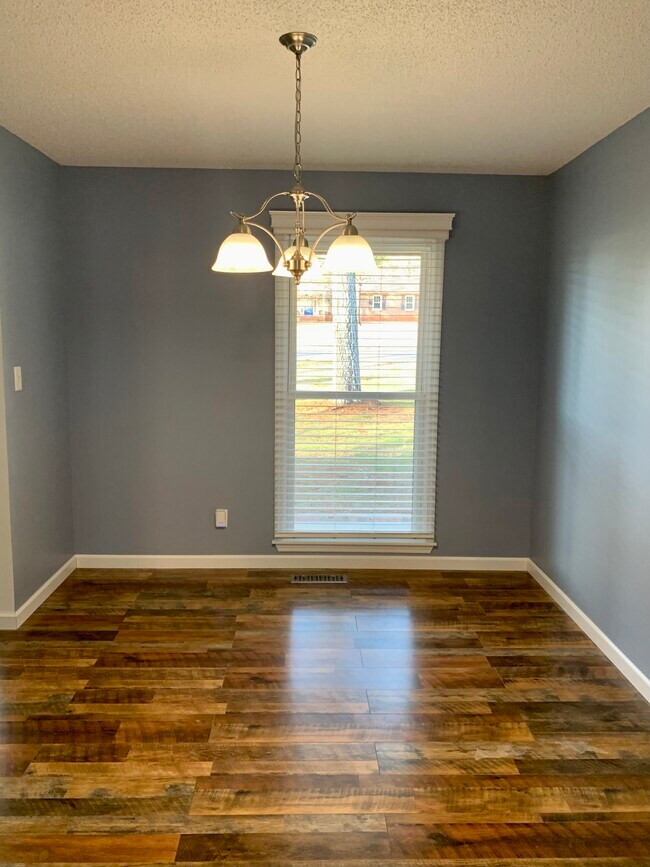 Photo - 26558 Martin Branch Rd