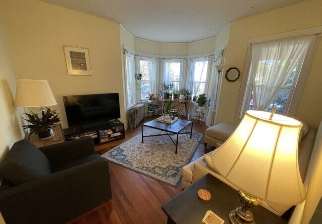 Photo - 44 Benton Rd Unit 1