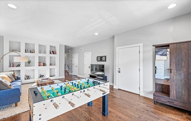 Photo - 1732 N California Ave Unit 1