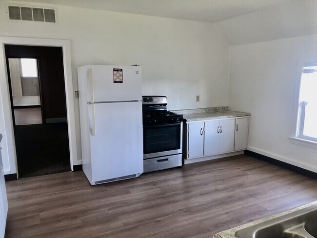 Photo - 1725/1727 South 12th Street - 1727 Upper