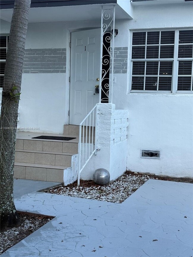 Photo - 70 NW 34th Ave Casa