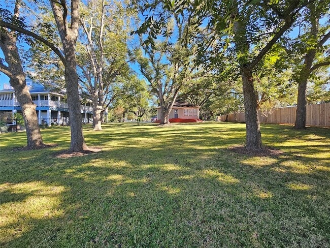 Photo - 603 Landrum