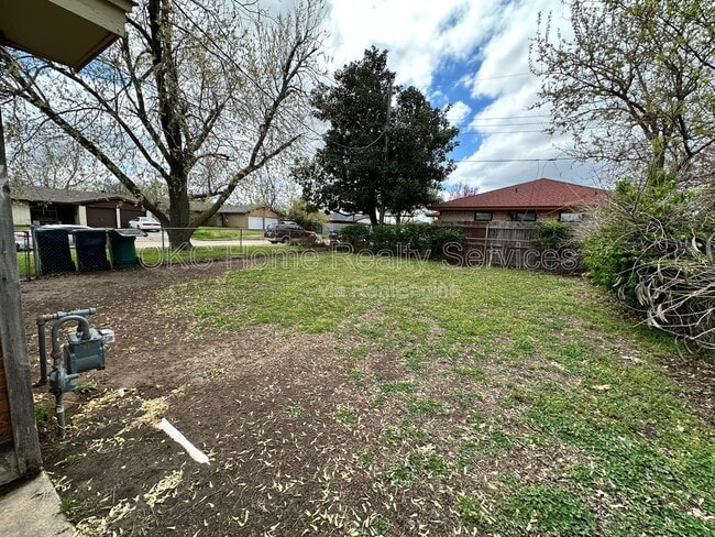 Photo - 8417 S Villa Ave
