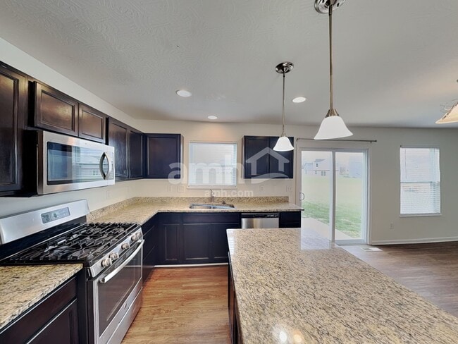 Photo - 122 Faulkner Dr