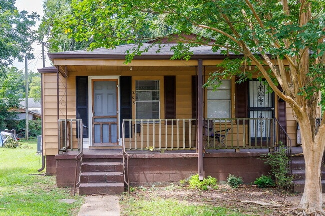 2 Bedroom Duplex in Bessemer