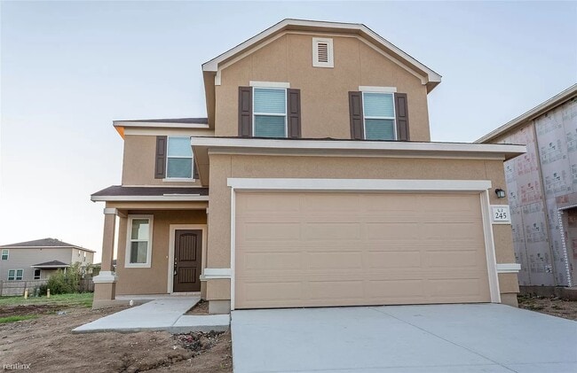 Building Photo - This spacious 4-bed/3-bath two-story renta... Rental