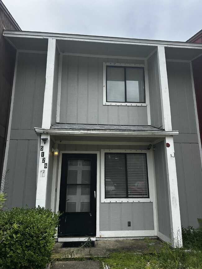 Photo - 5126 Lance St Apartment Unit B
