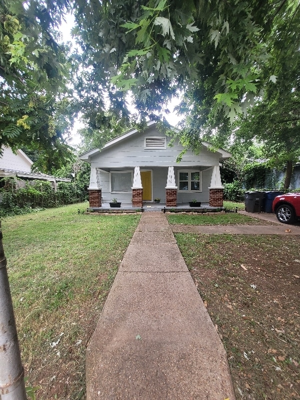 Building Photo - 2427 S Olympia Ave Rental