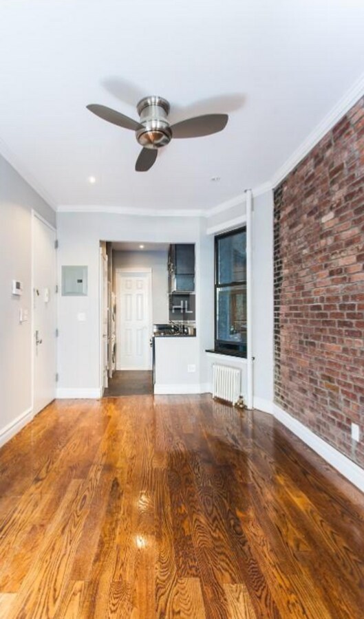 Photo - E 10TH ST. Unit 2A