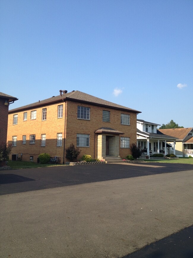 441 Dewey - 441 Dewey St Unit 1 Rental