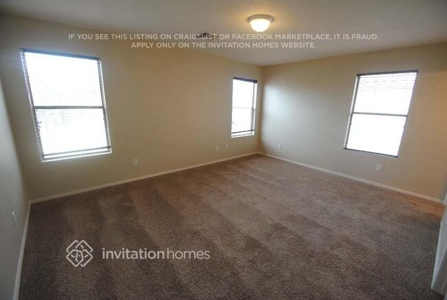 Photo - 114 E Beth Dr