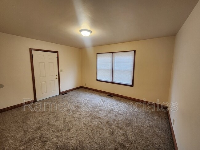 Photo - 1108 Hathaway Ave