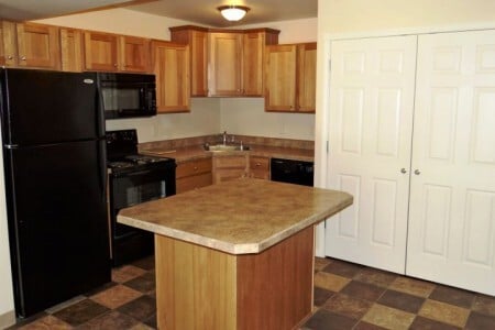 Photo - Riverwalk Apartments