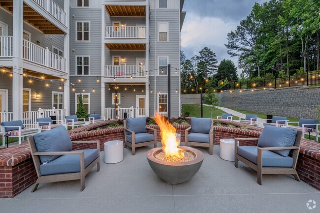 Building Photo - Arden at Huntersville - 55+ Active Adult Rental