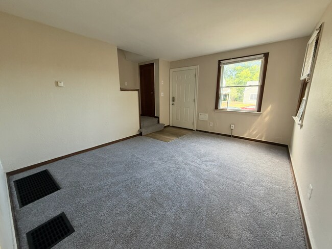 Photo - 1751-1753 E Frankfort St Unit 1753