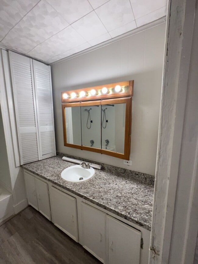 Photo - 310 N Rock Island St Unit 3
