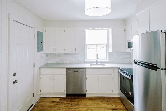 Photo - Newly renovated cottage