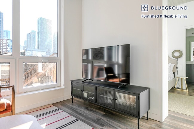 61 W Erie St Unit SI FL4-ID1411
