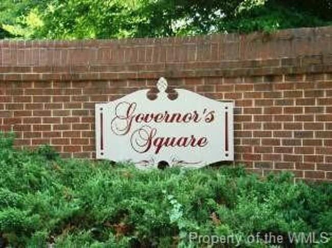 Building Photo - 4003 Governors Square