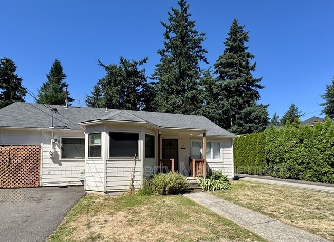 Building Photo - 1041 NE 106th Ave Rental