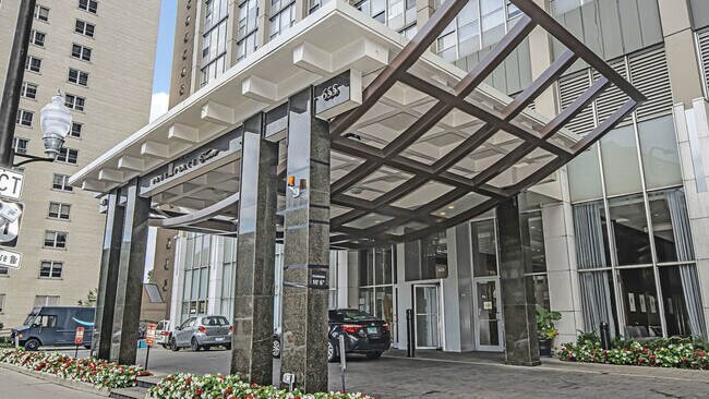 Photo - 655 W Irving Park Rd