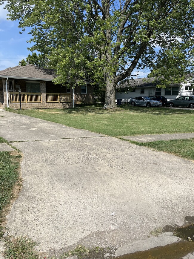 Building Photo - 1162 Simpson Dr Rental