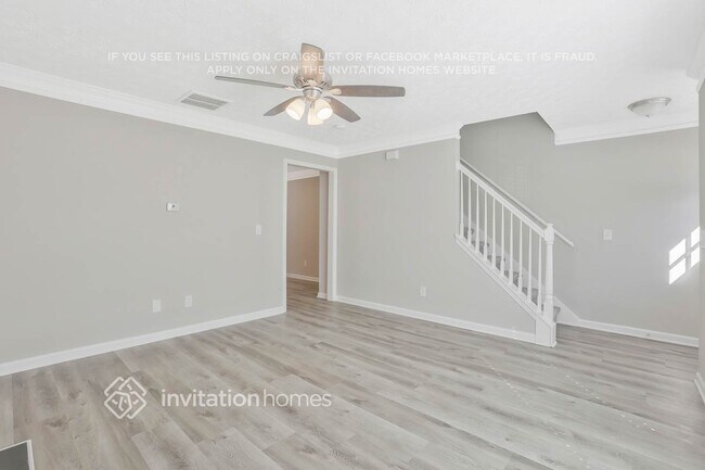 Photo - 3974 Riverside Pkwy