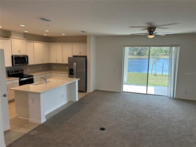 Photo - 2024 Iorio St