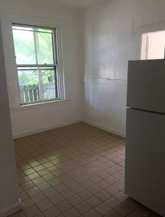 Photo - 8 Adella Pl Unit 2