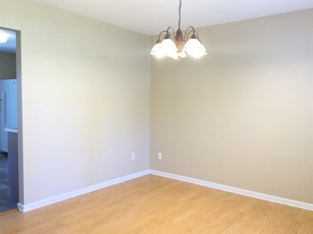 Photo - 108 Endicott Ct