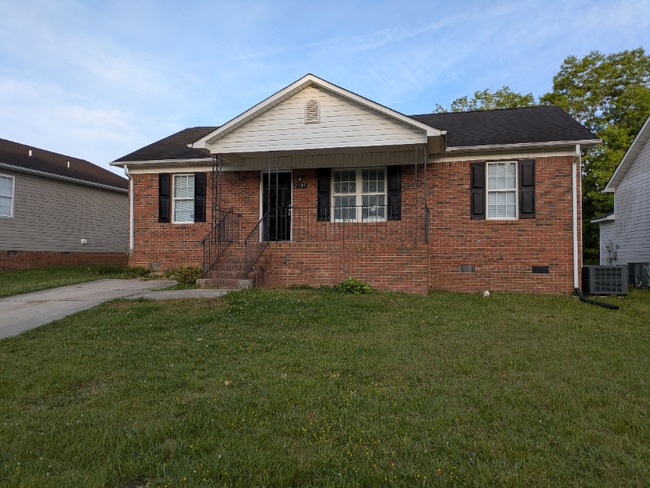 Photo - 2709 Ralph Johns St Casa