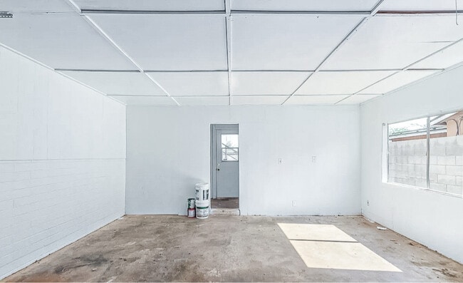 Photo - 4450 E Alta Vista Rd